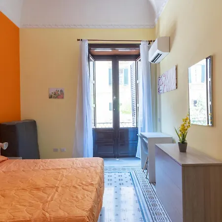 Corner Rome Apartment